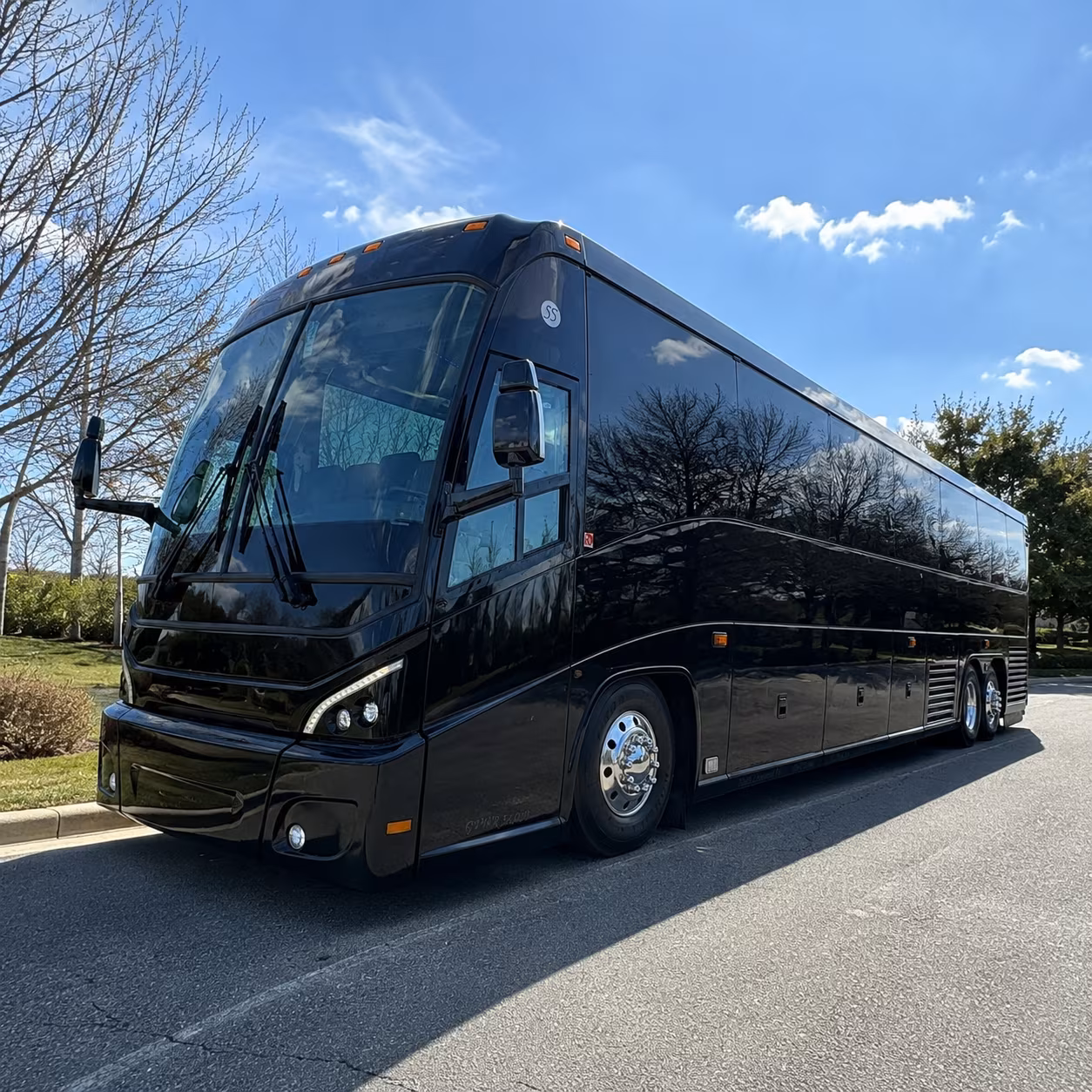 bus rental options for la mesa trips