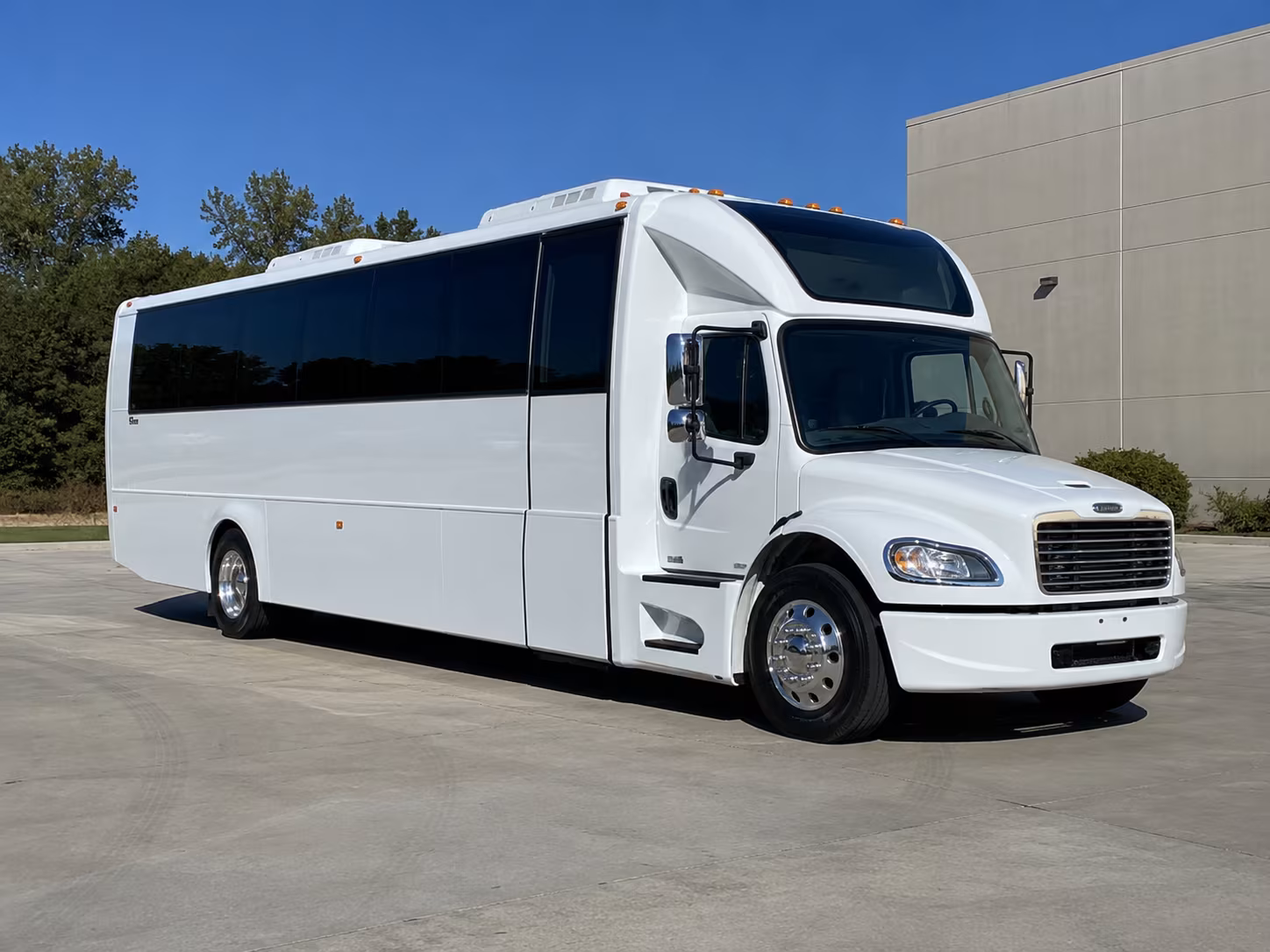 la mesa 28 passenger party bus