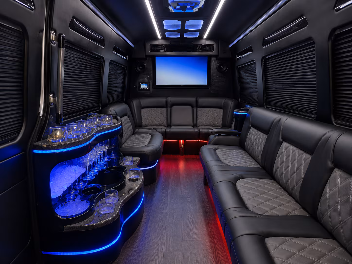 why la mesa groups choose lamesacharterbuscompany com for temecula wine tours and airport shuttles